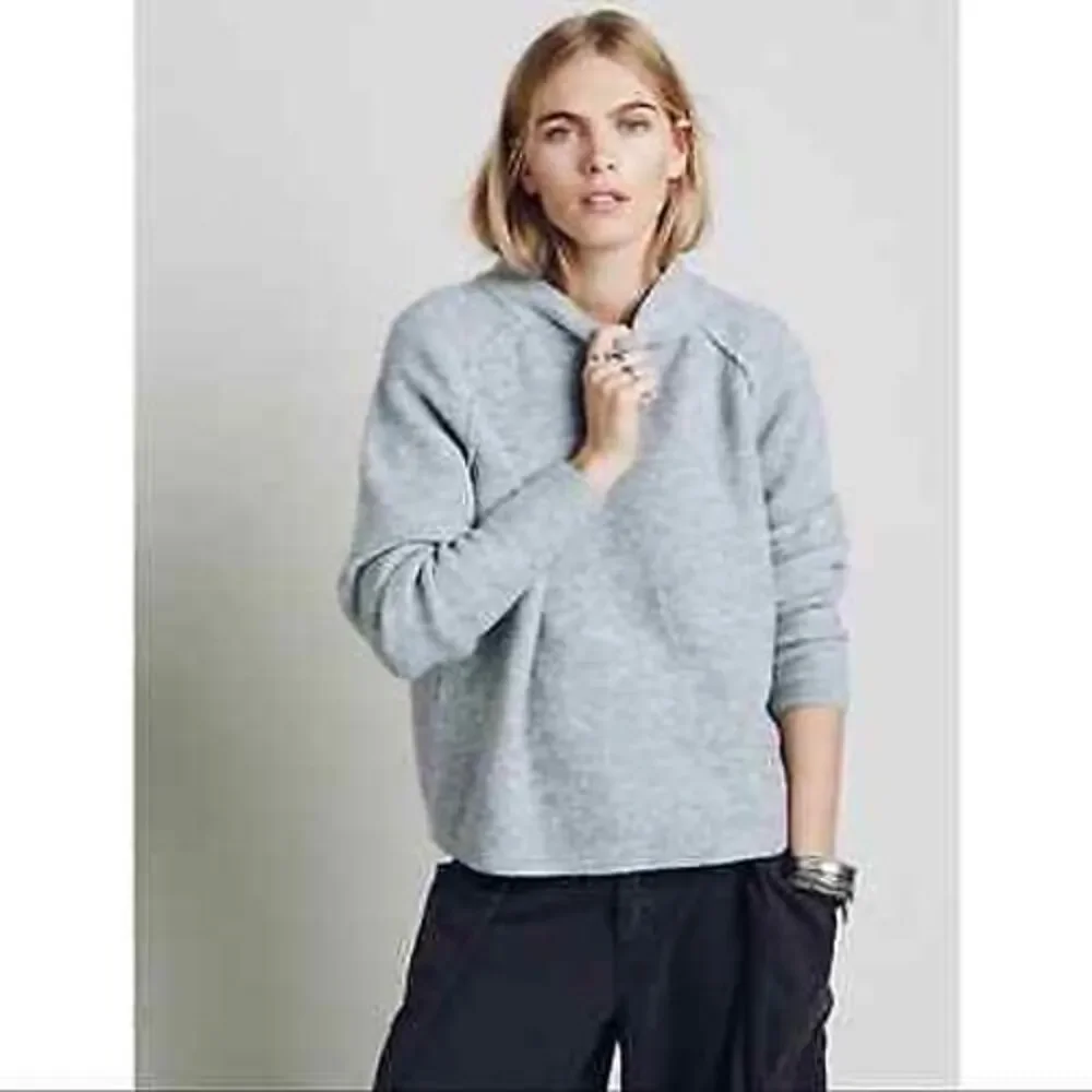 Free People Women's Bubble Crewneck Thick Pullover Sweater Gray Boxy Size XS‎